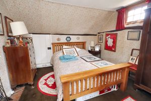 THORRINGTON ROAD- click for photo gallery